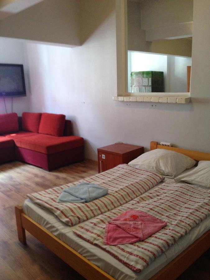 Frolic Goats Hostel Poznań Kültér fotó