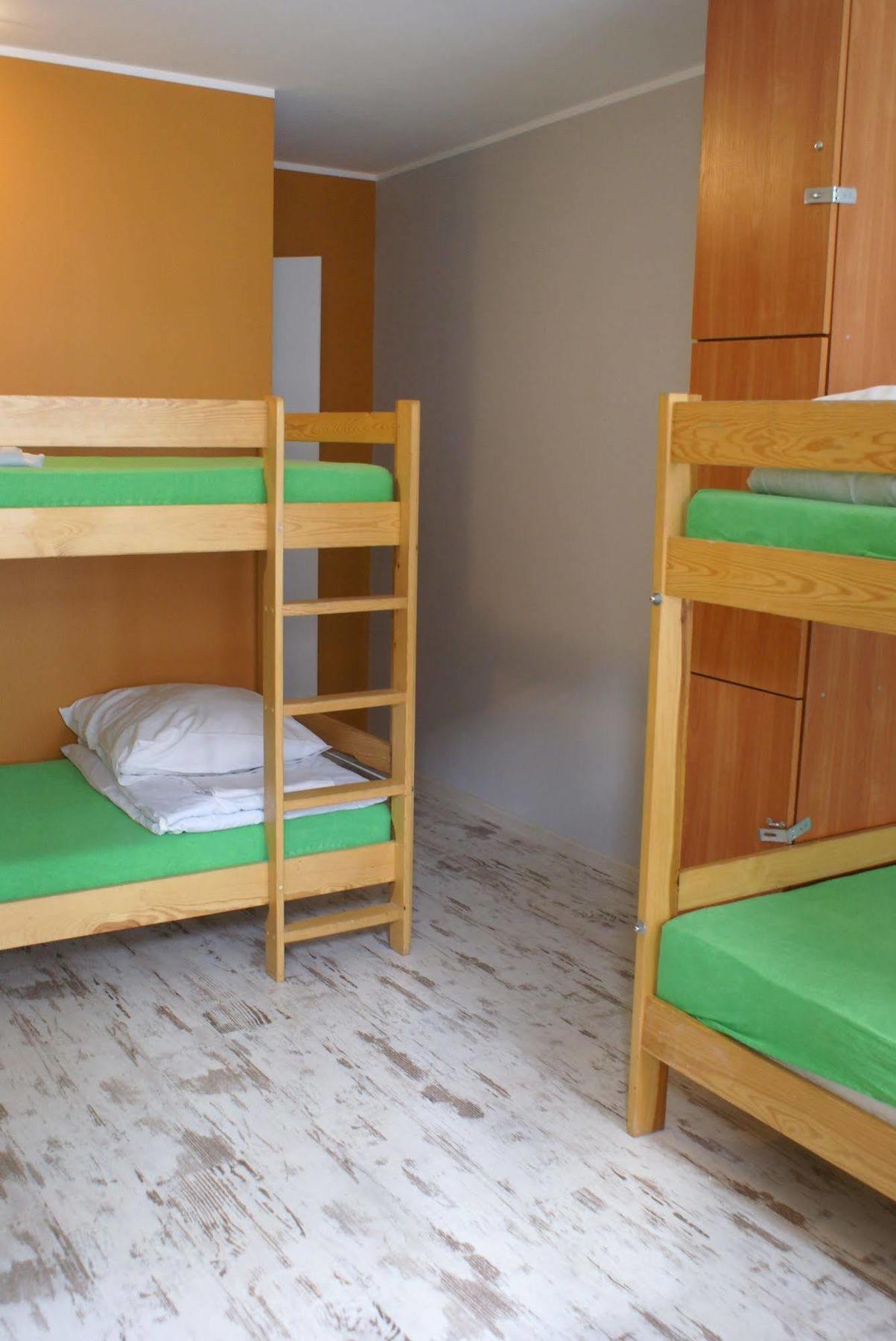 Frolic Goats Hostel Poznań Kültér fotó
