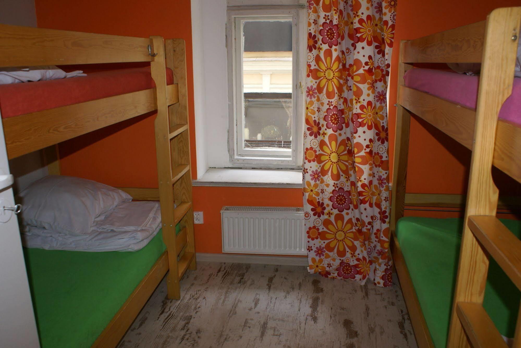 Frolic Goats Hostel Poznań Kültér fotó